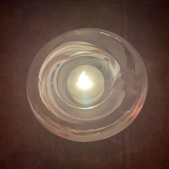 Kosta Boda Atoll Swedish, white Swirl, Tea Candle Holder. - Picture 2 of 7